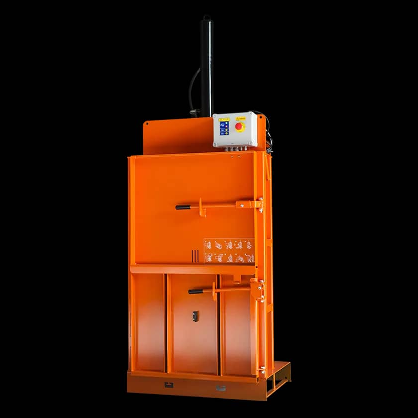 LFA 51 - Small Vertical Baler