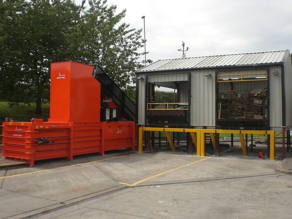 Horizontal Baler with automatic feed