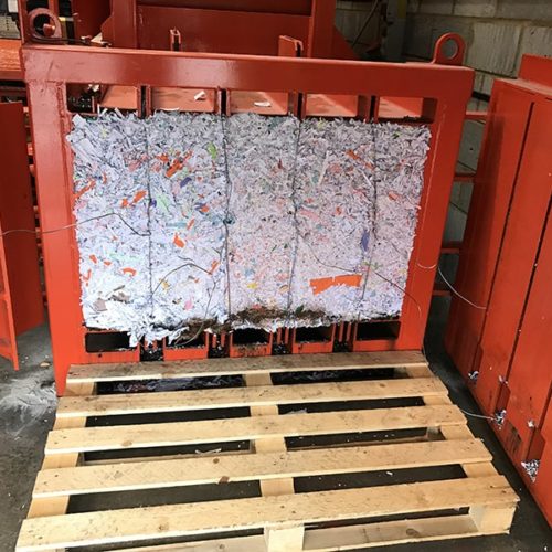 waste compactor for waste reduction